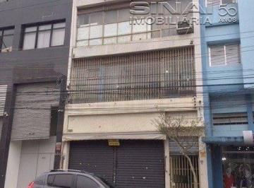 81cebdbc402c7ea220ba55c6dede49460fedb654 · Prédio comercial e loja no Bom Retiro