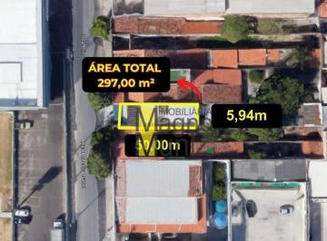 ad489e34344d4d438d5125056af9b69dfdf1fa77 · Casa Duplex medindo 297m² à venda por R$ 380.000 - Centro - Fortaleza/CE
