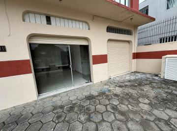 567916530.jpg · Loja