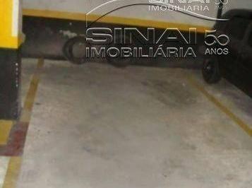 44283abfa1daa1b03989e1d8213f4bc9be82d552 · Vaga com 15 m² na região da Liberdade.