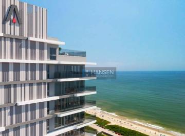 dcd3ba169e1a69f482f1abb47f9a0bce290bcb2c · Apartamento com 4 suítes  à venda, 179 m² por R$ 2.691.122 - Itajuba Ii - Balneário Piçarras/SC