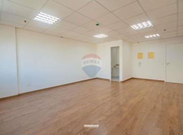 Comercial · 34m² · 1 Vaga · Sala Comercial, com 34 m² à venda, excelente localização com toda infraestrutura para sua empresa, n