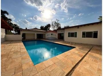 Casa · 402m² · 3 Quartos · 4 Vagas · RE/MAX Aluga Casa no Condomínio Marambaia por R$8.500,00/mensais + taxas