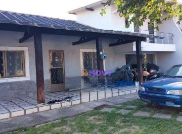b2193fdf9f81f94db0ae022e182f3dd0e497f290 · Casa à venda, 272 m²em 450 mts de terreno por R$ 650.000 - Itaipu - Niterói/RJ