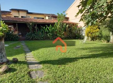 acd72ddd89dc890eca7408e2f85fa0a195ec20a2 · Casa com 4 dormitórios à venda, 450 m² por R$ 1.100.000,00 - Itaipu - Niterói/RJ