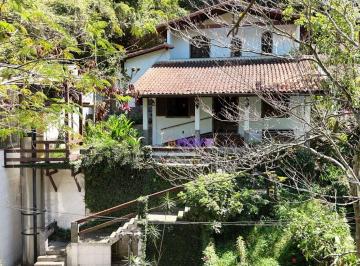 3363755edf964bbd02ea814b4f2dcdd84b4076f6 · Casa à venda, 315 m² por R$ 790.000,00 - Serra Grande - Niterói/RJ