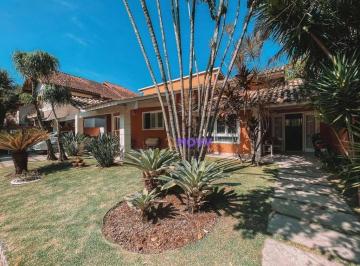 9de883e5b61f0e0d9a818e62dea7b495afd2284c · Casa dentro de condomínio para venda com 4 quartos em Piratininga