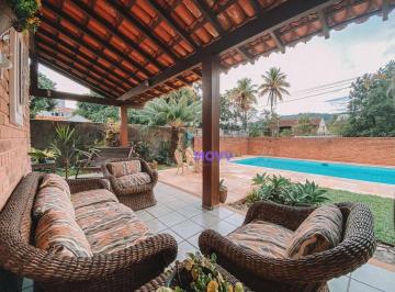 b90d0bff27746178aecaefaf35d485cc37ea3c88 · Casa com 4 dormitórios à venda, 321 m² por R$ 1.800.000,00 - Itaipu - Niterói/RJ