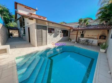 7d6f8e5b0fe4957f6074cfc0250b6b0023ef92bf · Casa com 4 dormitórios à venda, 236 m² por R$ 1.980.000,00 - Camboinhas - Niterói/RJ