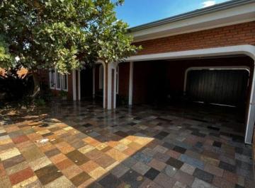 eaadbe736f2c1683bf3c03ea7126fb413cfdd4a0 · Casa à venda, 221 m² por R$ 770.000,00 - Jardim Glória - Americana/SP