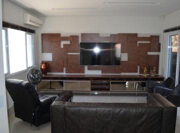 339ced90a86b868a55e152d8bc4cd109f6b465de · Casa à venda, 212 m² por R$ 1.200.000,00 - Vila Massucheto - Americana/SP