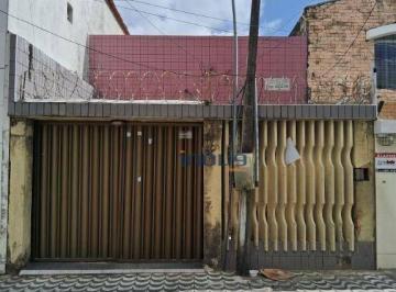 a626669d9cc8286e4406ea4d013c80025d50e421 · Casa com 3 dormitórios 3 banheiros e 2 Vagasà venda por R$ 420.000 - Aldeota - Fortaleza/CE