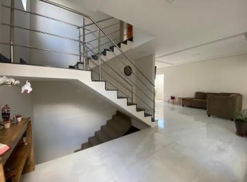 b881dc03c2235e26993f67cfec9e19760b271b27 · Casa com 3 dormitórios à venda, 330 m² por R$ 1.200.000,00 - Portinari - Varginha/MG