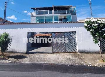 65e8328c-8-whatsapp-image-2024-04-08-at-16.39.17.jpeg · Casa à Venda, Serra Dourada, Vespasiano