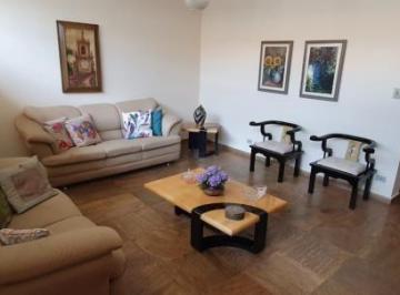 Casa · 238m² · 5 Quartos · 4 Vagas · Casa com 5 quartos à venda no Bairro Lidice - Uberlândia/MG