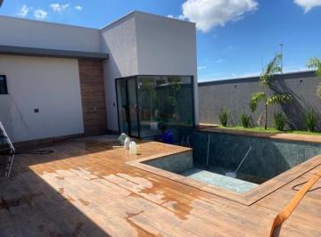 Casa · 226m² · 4 Quartos · 4 Vagas · Casa com 4 quartos à venda no Condomínio Arts - Uberlândia/MG