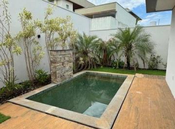 Casa · 230m² · 4 Quartos · 4 Vagas · Casa com 4 quartos à venda no Condomínio Alphaville 1 - Uberlândia/MG