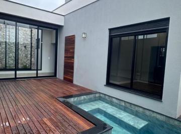 Casa · 210m² · 3 Quartos · 4 Vagas · Casa com 3 quartos à venda no Bairro Grand Ville - Uberlândia/MG