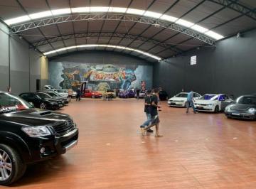 Comercial · 1050m² · 4 Vagas · Galpão à venda no Bairro Chácaras Tubalina E Quartel - Uberlândia/MG