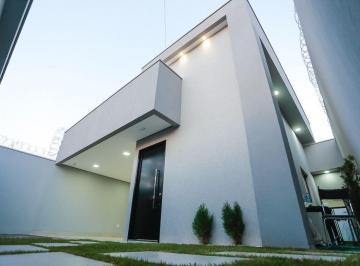Casa · 148m² · 3 Quartos · 4 Vagas · Casa com 3 quartos à venda no Bairro Portal do Vale - Uberlândia/MG