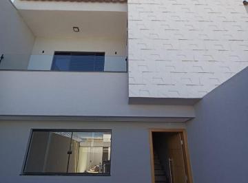 Casa · 127m² · 3 Quartos · 2 Vagas · Casa com 3 quartos à venda no Bairro Alto Umuarama - Uberlândia/MG