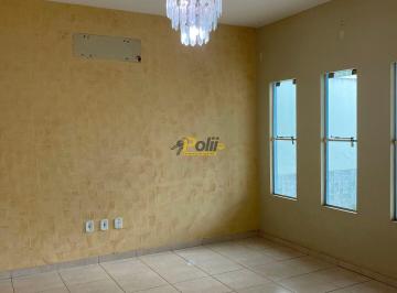 Casa · 240m² · 3 Quartos · 2 Vagas · Casa à venda no bairro Centro - Barra do Garças/MT