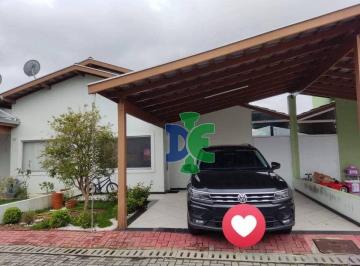 f5235ebea605952441a220b7f7c72f3330316356 · Excelente Casa em Condomínio Fechado