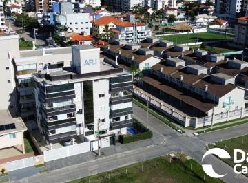 Apartamento · 220m² · 4 Quartos · 2 Vagas · Cobertura a venda por R$4.500.000,00 na Praia de Palmas, Governador Celso Ramos/SC