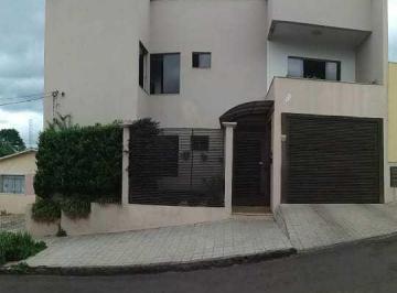 Casa · 280m² · 3 Quartos · 1 Vaga · Sobrado Alto Padrão em Centro, Ivaiporã/PR