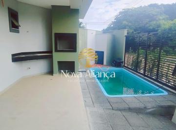 Casa · 101m² · 3 Quartos · 1 Vaga · Casa Geminada em Centro, Bombinhas/SC
