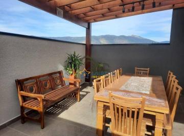 76a1edc56486988187ca5b69553e4544bd7a23eb · Casa charmosa à venda no Jardim do Lago
