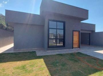 829023d468b2bc5f82b8819d1e1345b5147d7d86 · Casa Térrea à Venda em Residencial Fechado em Atibaia – 3 Suítes, Piscina e Espaço Gourmet - 177 m²
