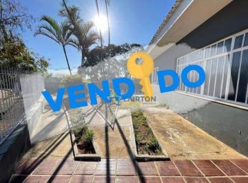 4a0e0b641ff7bc615b473021b36e15a6ada70875 · Casa à venda, 267 m² por R$ 650.000,00 - Vila Santista - Atibaia/SP