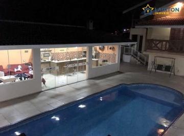 f8344ba1971dc2063ac83ac1b119626ab4c68b56 · Casa de 2 Dormitórios à Venda em Condomínio Fechado em Piracaia/SP: Amplo Espaço e Luxo
