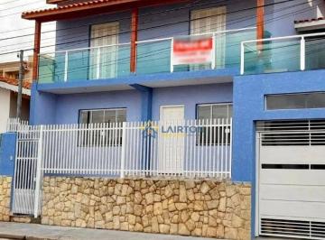 2436f76f8fa9655098575fb6061ad48a20a6d97e · Casa com 3 Dormitórios à Venda em Alvinópolis, Atibaia - 225 m²