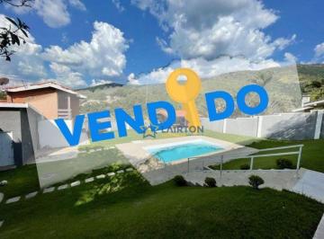 6293b7495af8b69b6101273966a4983e9716f071 · Casa à venda, 360 m² por R$ 2.400.000,00 - Jardim Flamboyant - Atibaia/SP