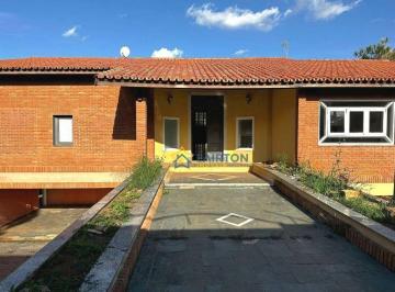 d5dbdf24e540b102fc402bfec6cf1aa3e0f97119 · Casa à venda, Vila Petrópolis - Atibaia/SP