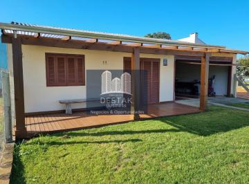 Casa · 130m² · 2 Quartos · Casa à venda em Torres/RS