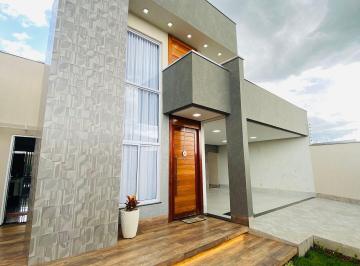 Casa · 160m² · 3 Quartos · 2 Vagas · Casa à venda no bairro Residencial Granville - Goianésia/G O BR