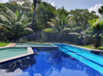 Casa · 100m² · 3 Quartos · Casa-Alto-Padrao-para-Venda-em-Centro-Porto-Seguro-BA