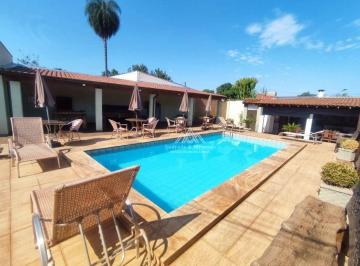 c1480aae3f6b9f8ba0cef811f91f8315d1be4382 · Casa com 5 dormitórios à venda, 241 m² por R$ 800.000,00 - Sumarezinho - Ribeirão Preto/SP