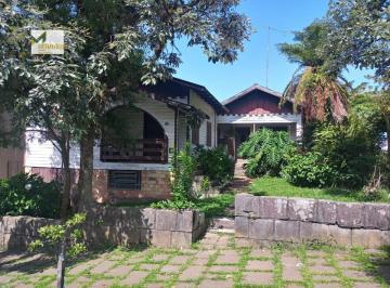 Casa · 131m² · 4 Quartos · 1 Vaga · Casa Mista para Venda em Centro Canela-RS