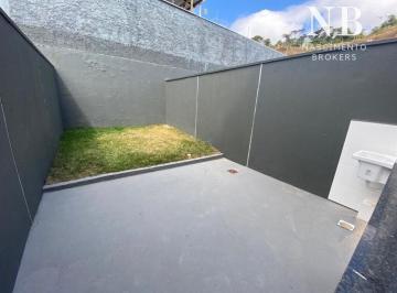 Casa · 90m² · 2 Quartos · 2 Vagas · Casa com 2 Quartos e 2 banheiros à Venda, 90 m² por R$ 390.000