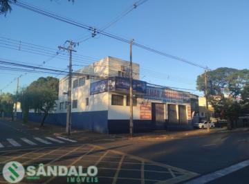 4631911100.jpg · Barracão