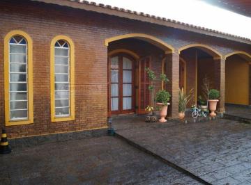 Casa · 230m² · 3 Quartos · 6 Vagas · Casa Alto Padrão para Venda