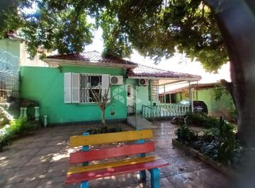 510030_i1T69K_51003065f31bd23ff23.jpg · Casa com 03 dormitórios - AV Campos Velho em Porto Alegre