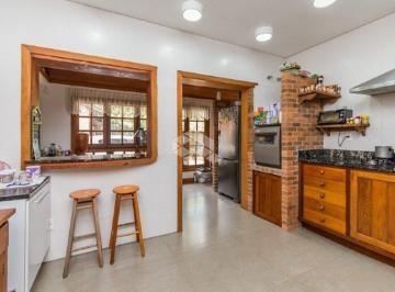 509780_i24j72_50978065f8f0c4e08f6.jpg · Casa com 600m², 4 dormitórios, 1 suíte, 8 vagas, no bairro Ipanema em Porto Alegre