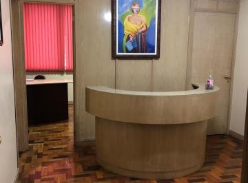 124126_izC174fe_1241265edf9d91d0f26.jpg · Conjunto Comercial