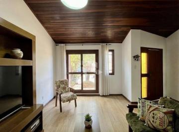 Casa · 207m² · 3 Quartos · 2 Vagas · Sobrado com 03 dormitórios, 1 suíte, 3 vagas, localizado na Vila Nova, Porto Alegre
