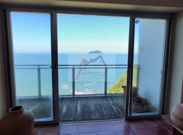 Apartamento · 130m² · 3 Quartos · 2 Vagas · Apartamento com 3 dormitórios em frente ao mar